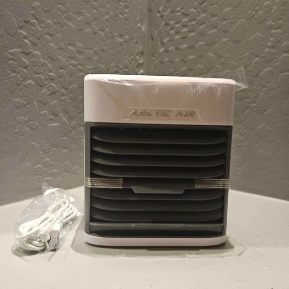 Table top Desktop AC Air Conditioner New in Box Blaux Desktop Ultra AC - Picture 3 of 6